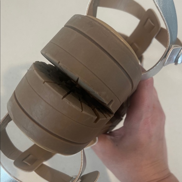 Gap Strappy Sandals - Girls 5 - Picture 6 of 7